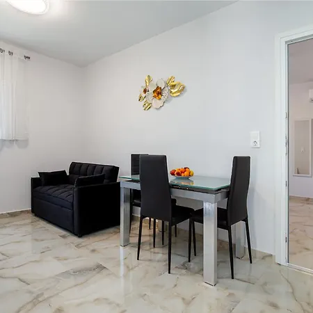 Sofi's House Apartment